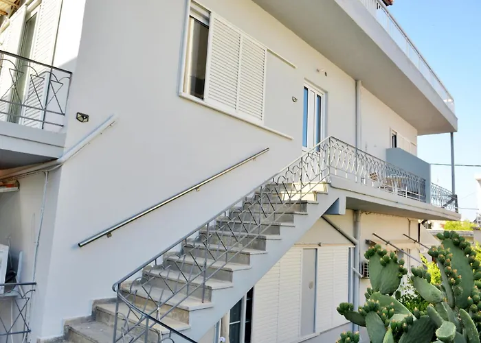 Zeus بيت ضيافة